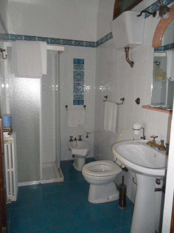 Eremo Hotel Casa Del Sorriso Ериче Стая снимка